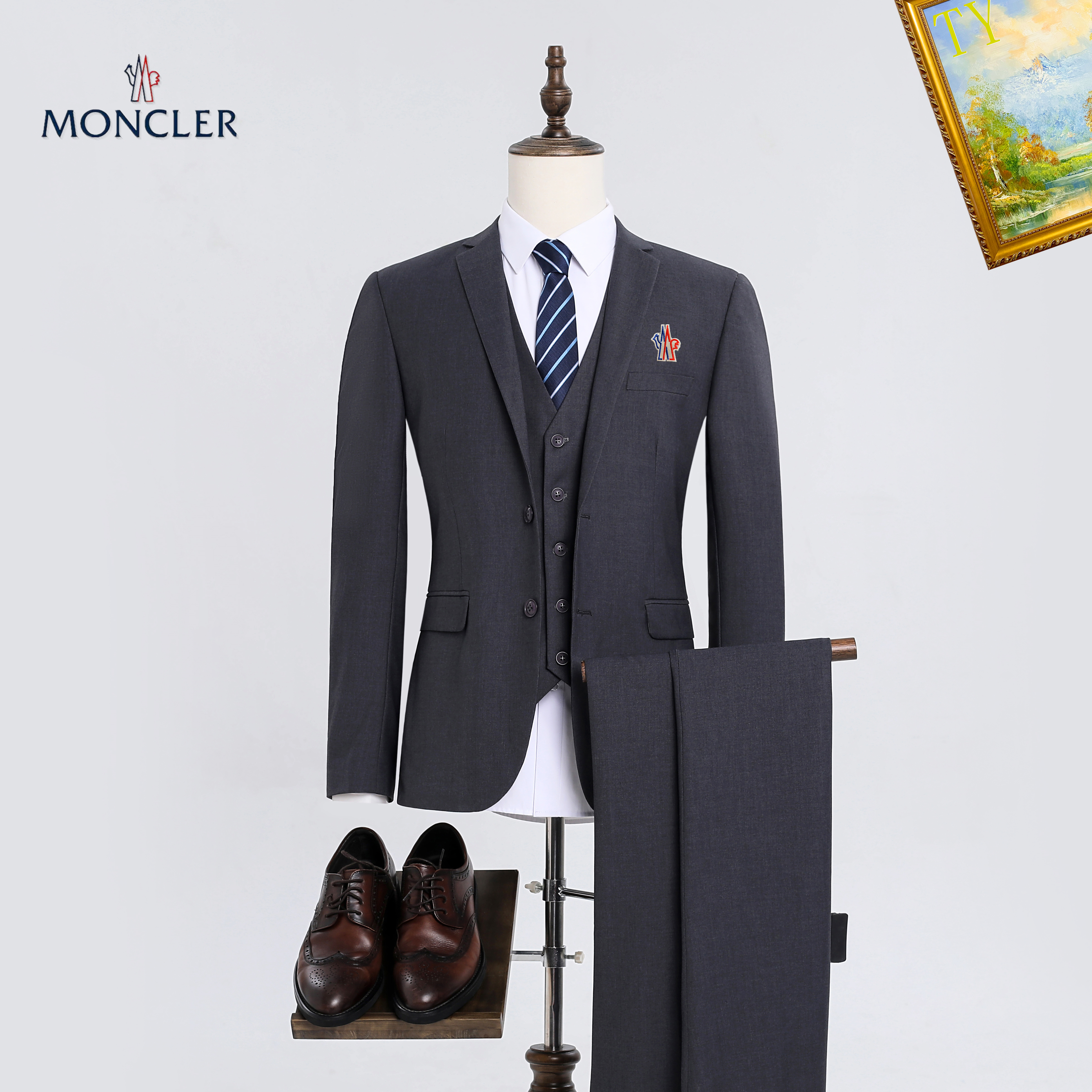 Moncler Business Suit